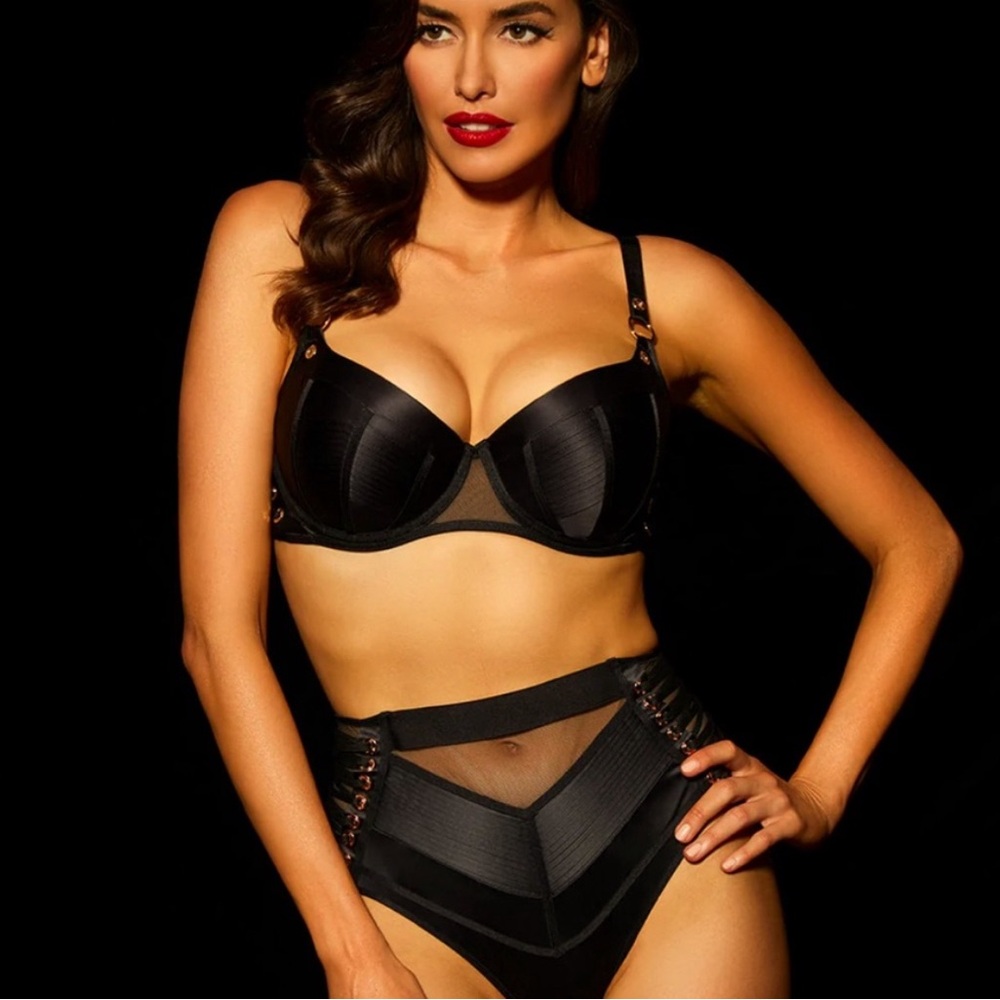 NWOT Honey Birdette 34D black Jerry bra